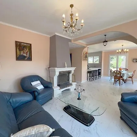 Lejlighed Dans Maison Au 1er Etage Avec Terrasse Jardin Ombrage Et Parking Securise Béziers